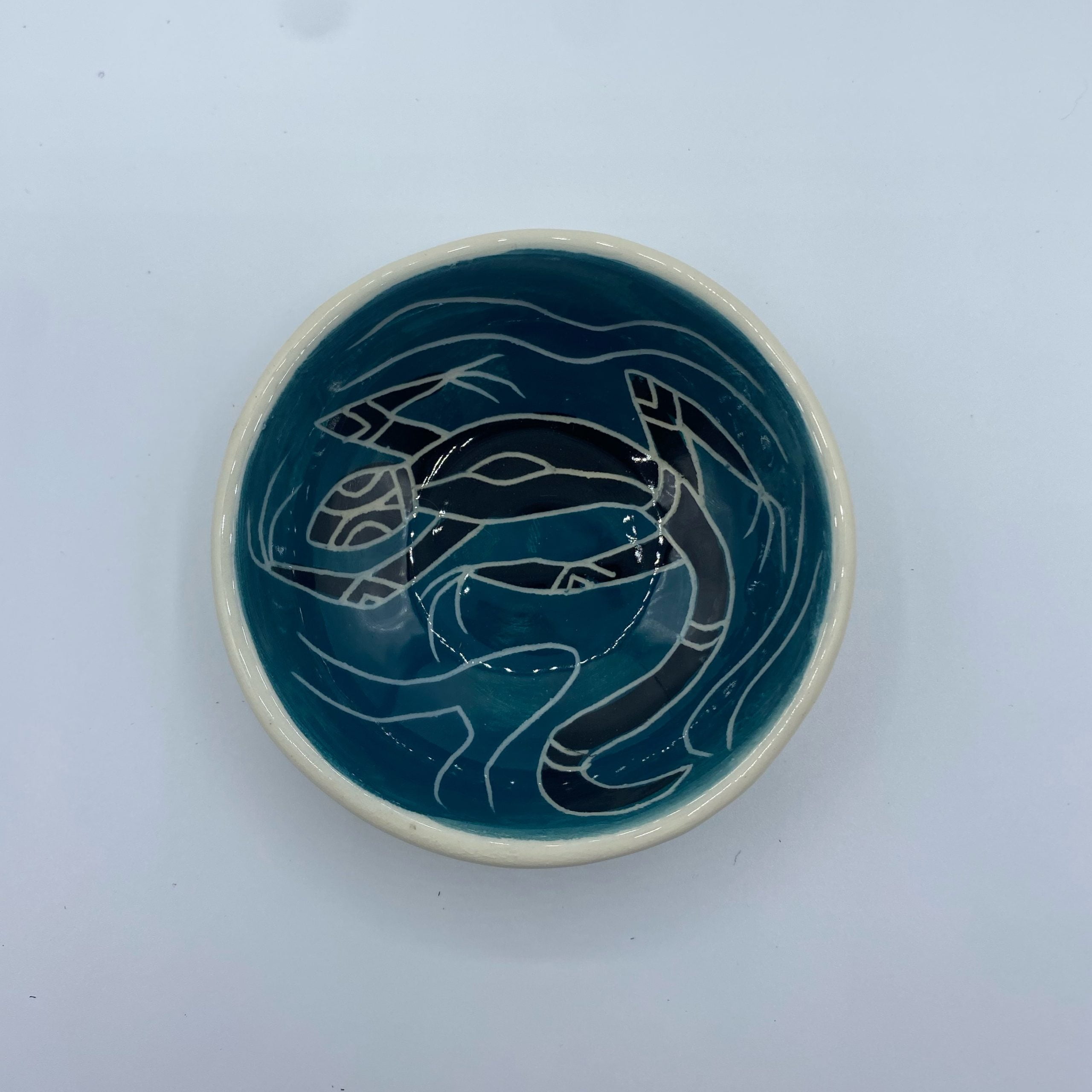 Ceramic Small Round Bowl with Hand Painted Goanna Artwork by Sam Walker ...